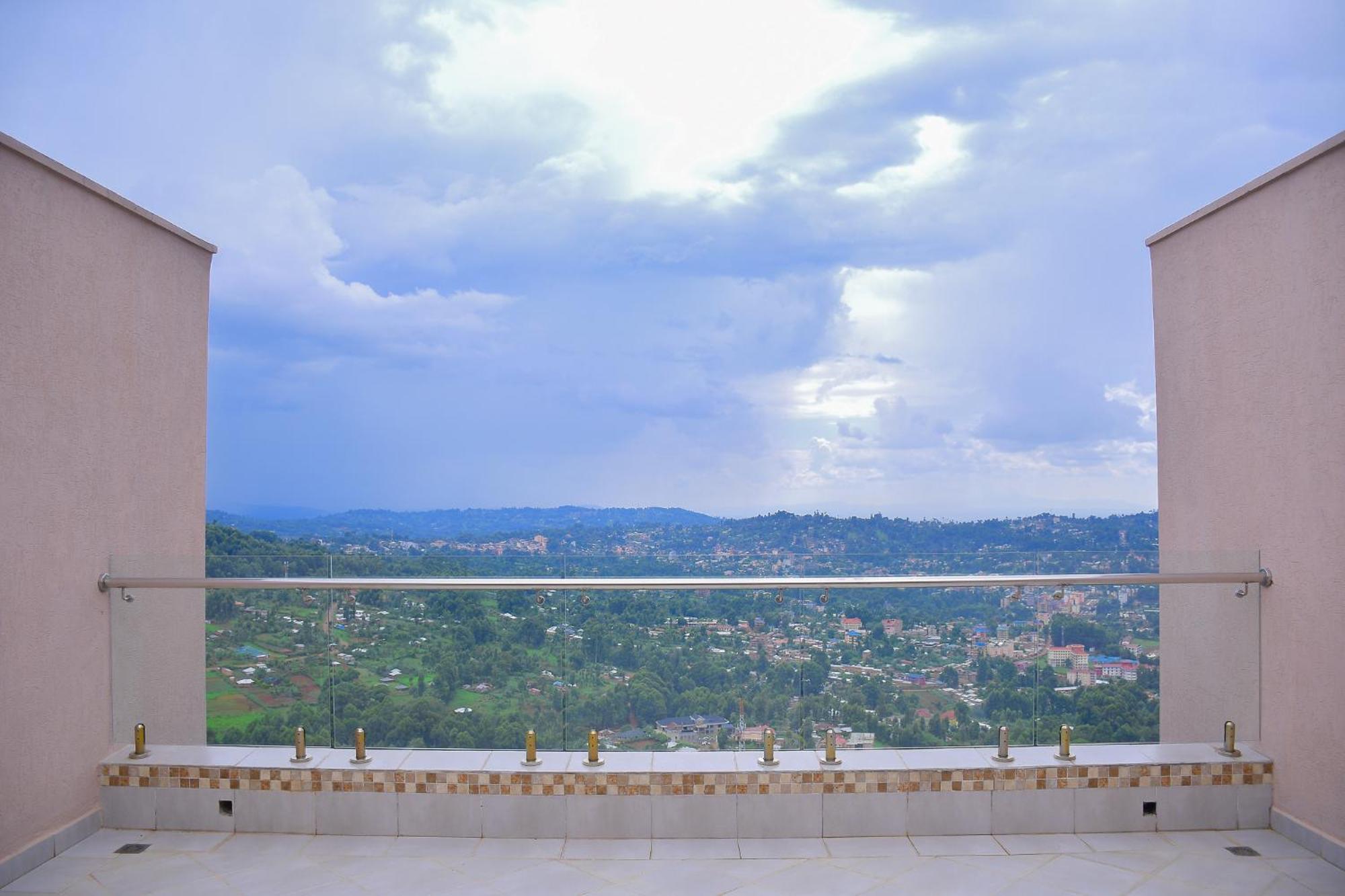 Humphreys Hillhouse Hotel Kisii Exterior photo